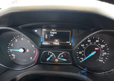 2015 Ford Focus Se z USA, uszkodzony, nr VIN 1FADP3K26FL327139